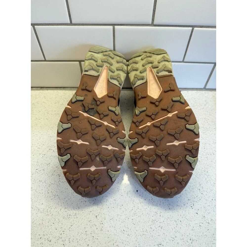 The North Face Vectiv Taraval Hiking Shoe Women's 10.5 Pink Purple Tan Sneakers